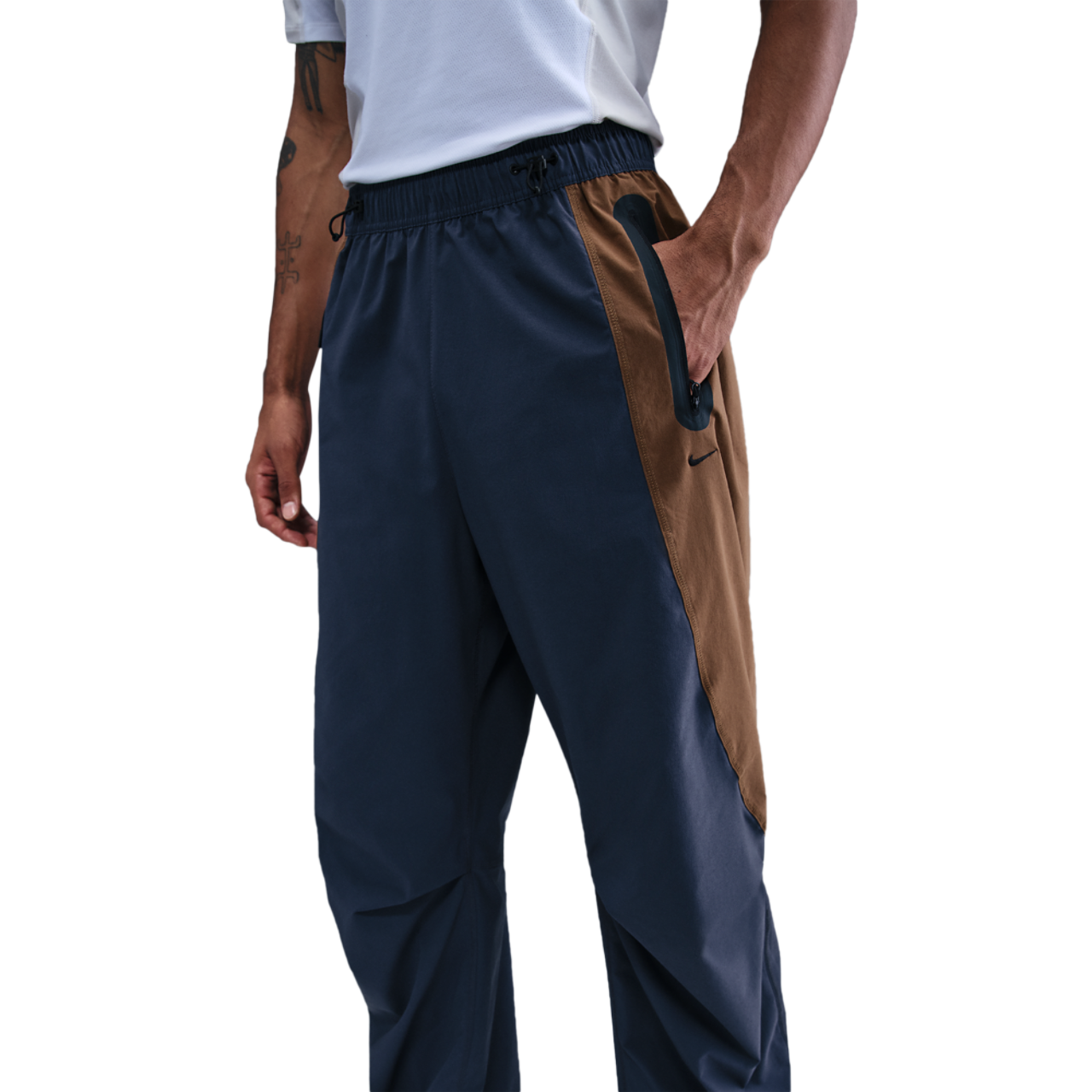 Nike Tech Woven Pro Oversized Pants - Men's | Foot Locker