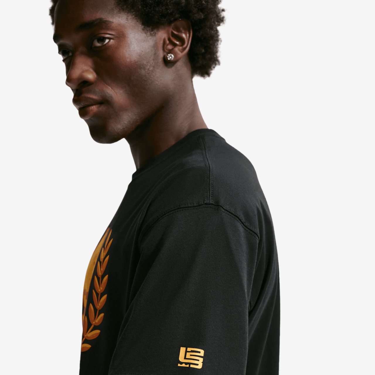 Nike LeBron James T-Shirt Long Sleeve Image 6 of 8. Tap to open photo gallery.