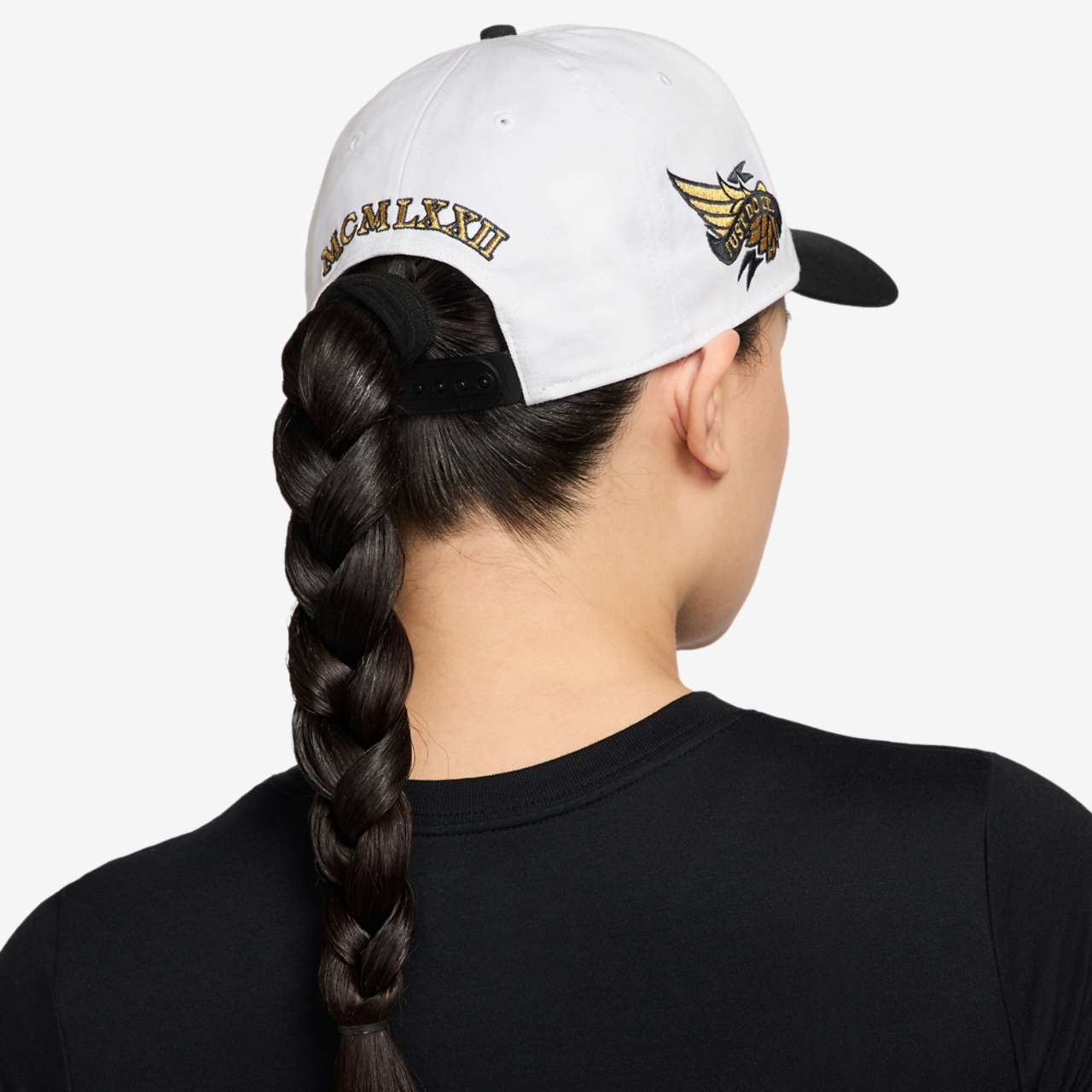 Nike GFX Rise Cap Image 2 of 6. Tap to open photo gallery.