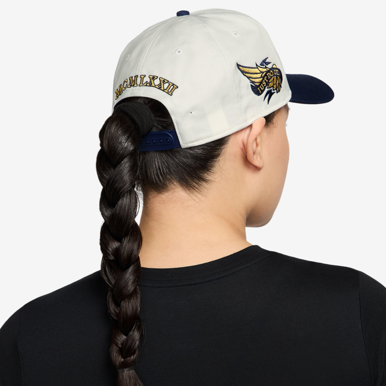 Nike GFX Rise Cap Image 2 of 6. Tap to open photo gallery.
