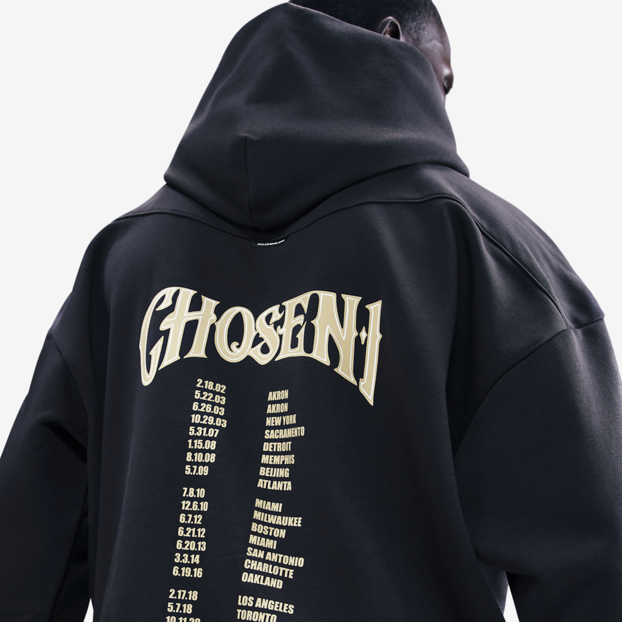 Nike Lebron TF SI Brushed Pullover Hoodie Image 2 of 4. Tap to open photo gallery.