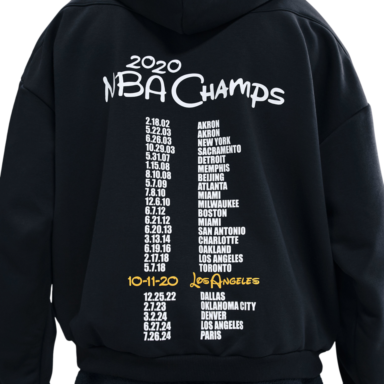 Nike Lebron TF SI Brushed Pullover Hoodie Image 2 of 4. Tap to open photo gallery.