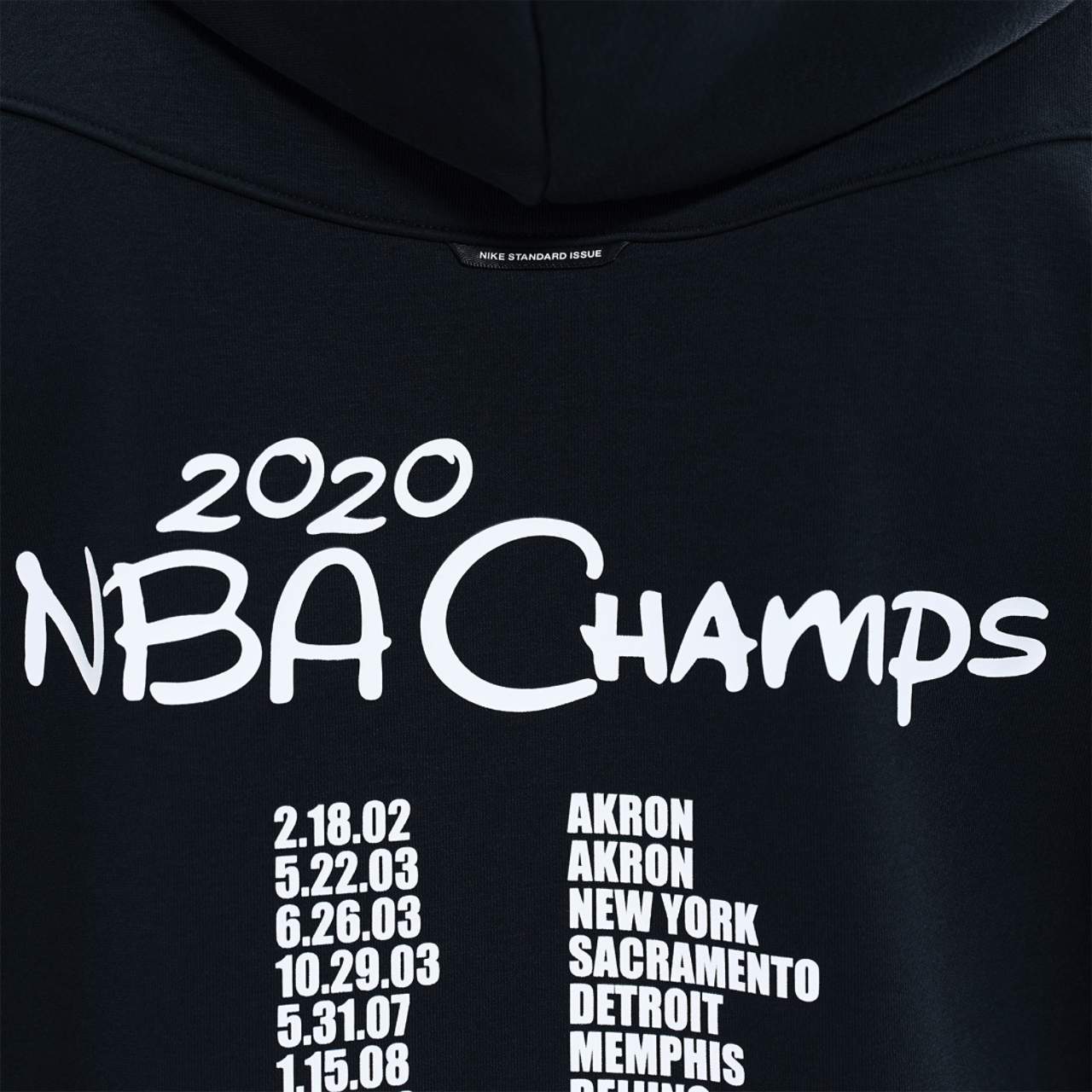 Nike Lebron TF SI Brushed Pullover Hoodie Image 4 of 4. Tap to open photo gallery.