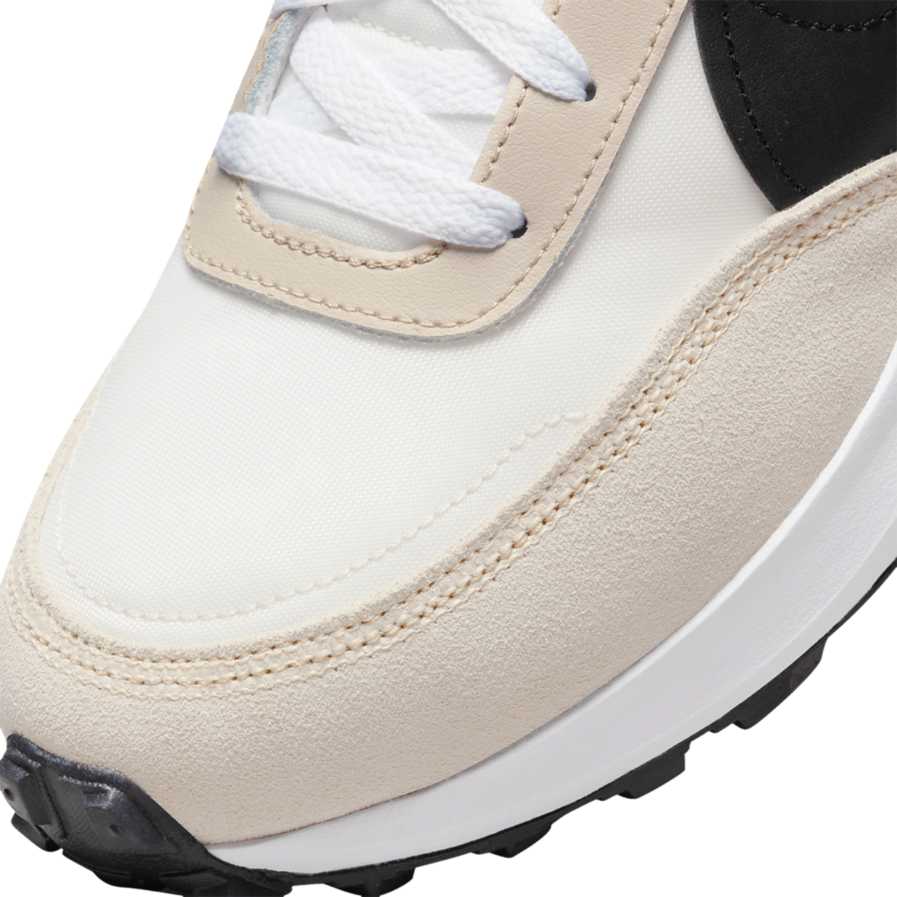 Nike Waffle Debut Image 7 of 10. Tap to open photo gallery.