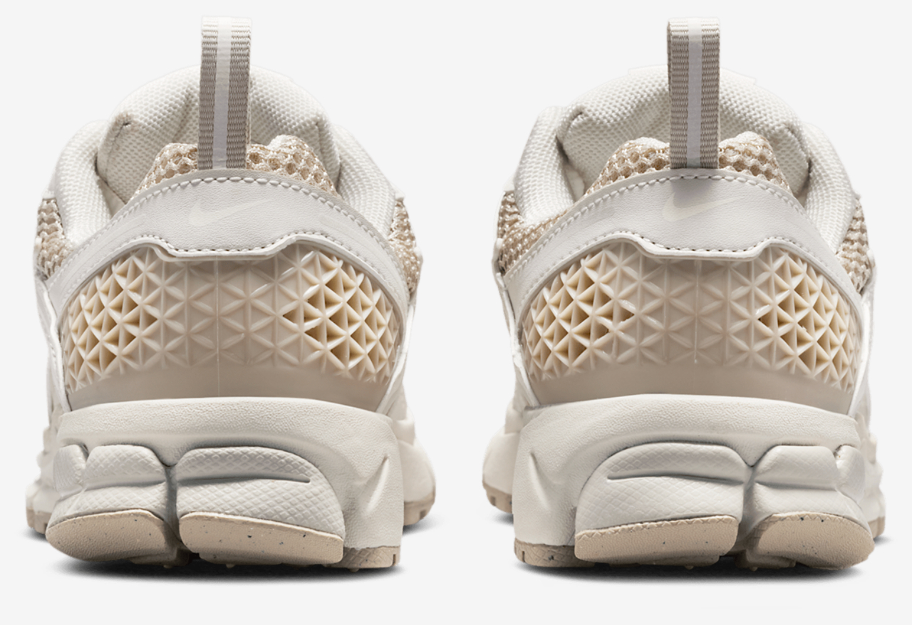 Nike Vomero 5 Image 3 of 8. Tap to open photo gallery.
