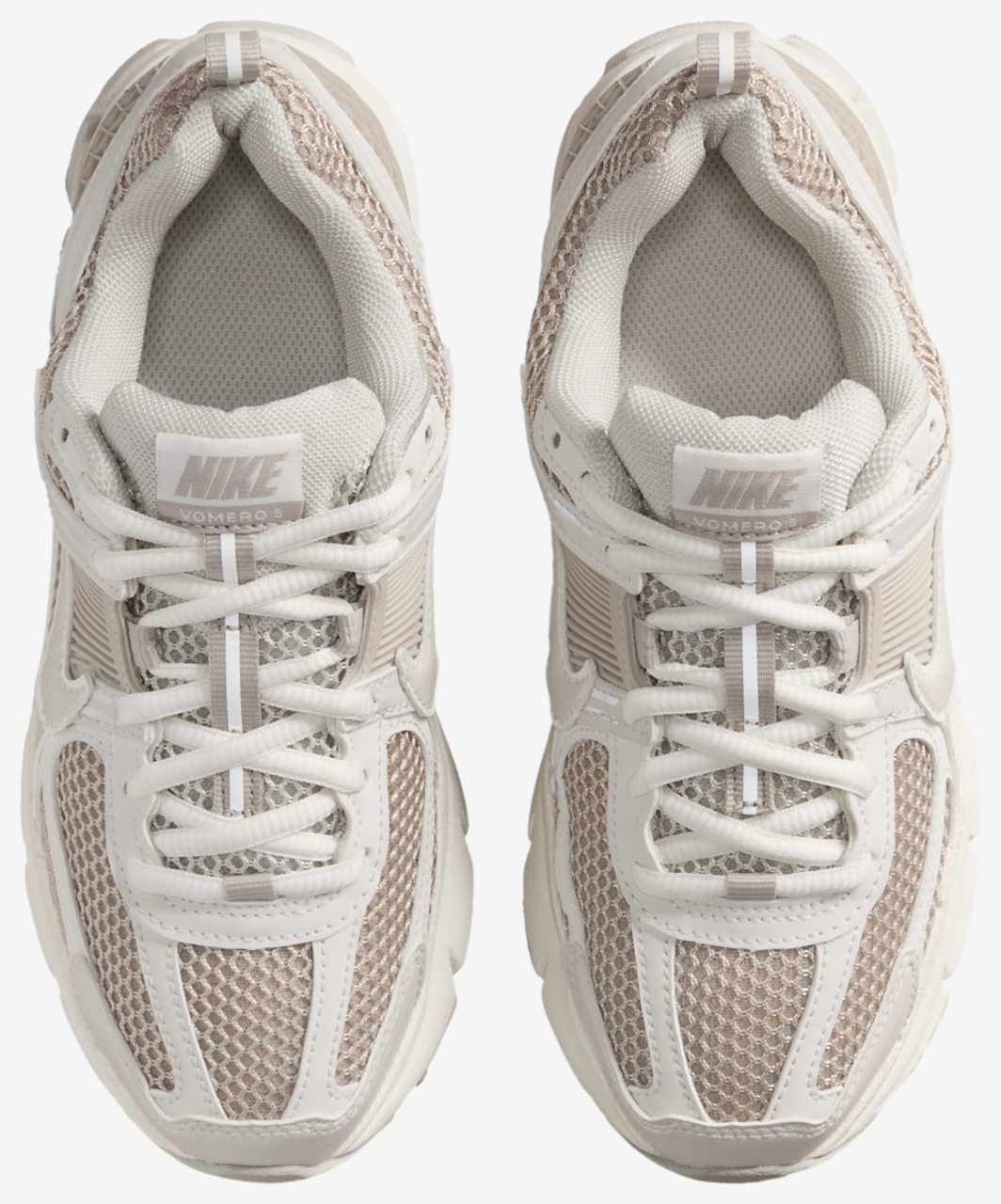 Nike Vomero 5 Image 4 of 8. Tap to open photo gallery.