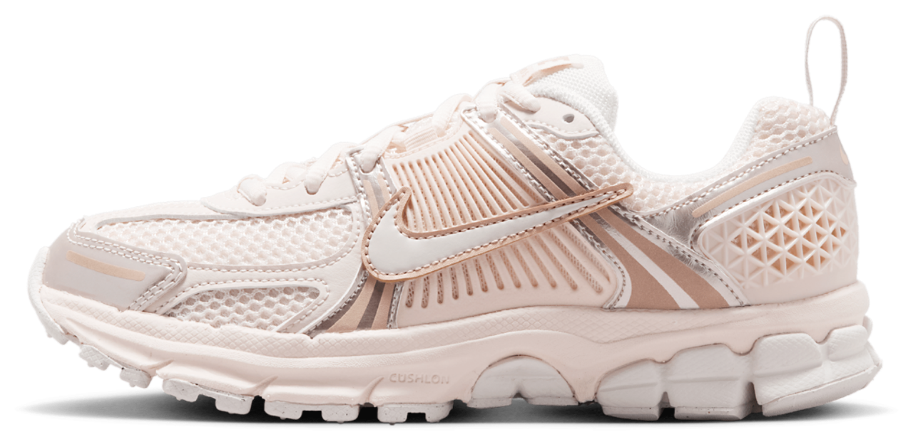 Nike Vomero 5 Image 2 of 5. Tap to open photo gallery.