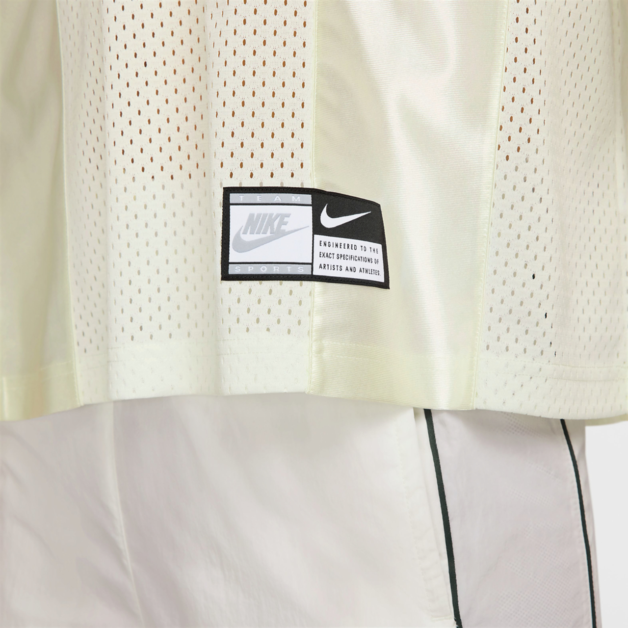 Nike NSW Street S/S GFX Jersey Top Image 3 of 3. Tap to open photo gallery.