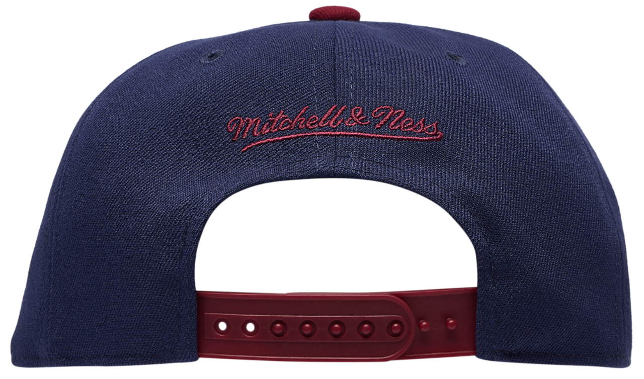 Mitchell & Ness MLB Pro Pinch Cap Image 4 of 5. Tap to open photo gallery.