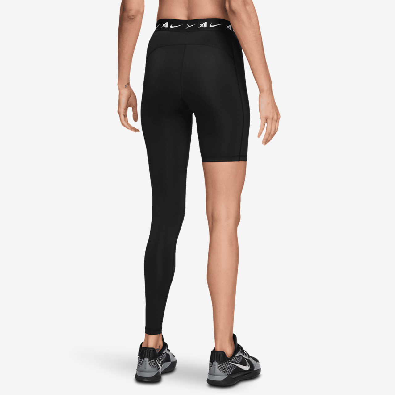 Nike A'ja Signature Tights Image 2 of 8. Tap to open photo gallery.