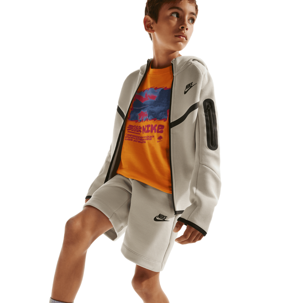 Nike NSW Tech Fleece Short Image 3 of 5. Tap to open photo gallery.