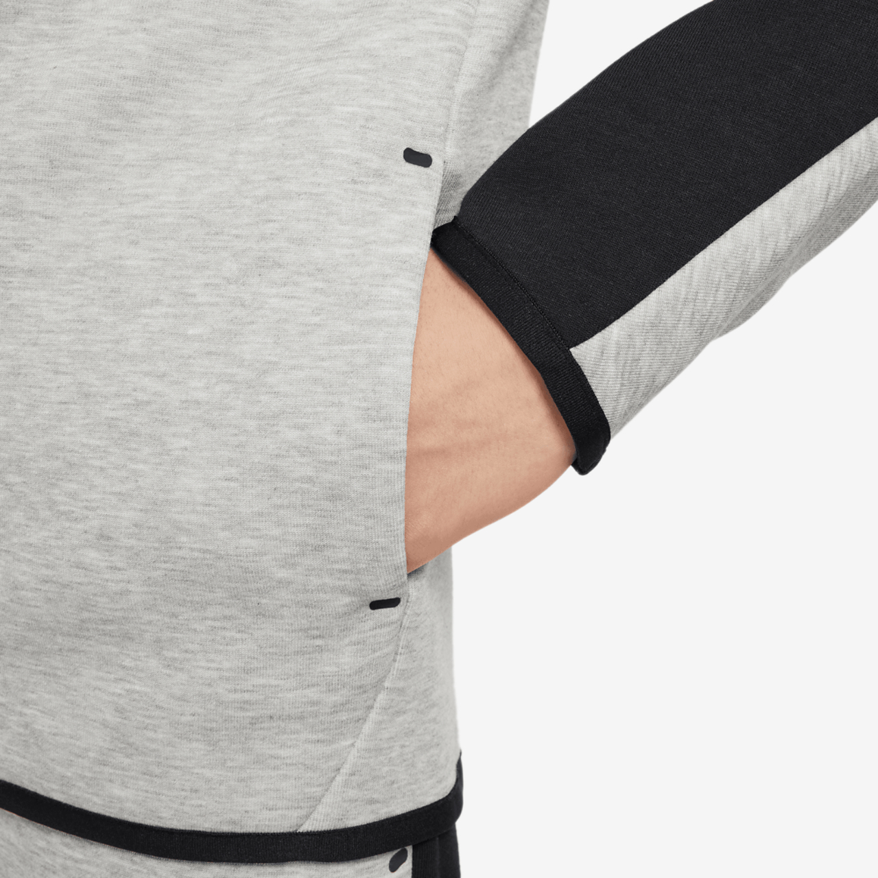 Nike Tech Fleece Full-Zip Image 6 of 8. Tap to open photo gallery.