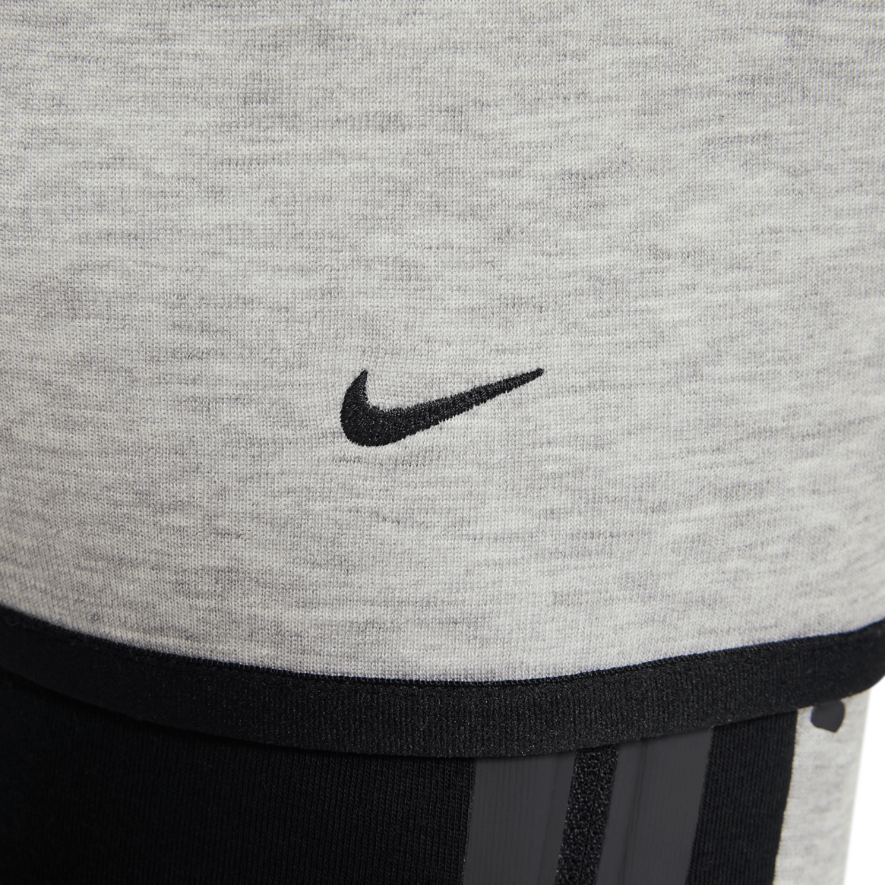 Nike Tech Fleece Full-Zip Image 7 of 8. Tap to open photo gallery.