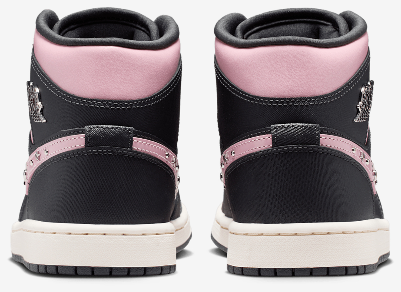 Jordan AJ 1 Mid SE Image 3 of 5. Tap to open photo gallery.