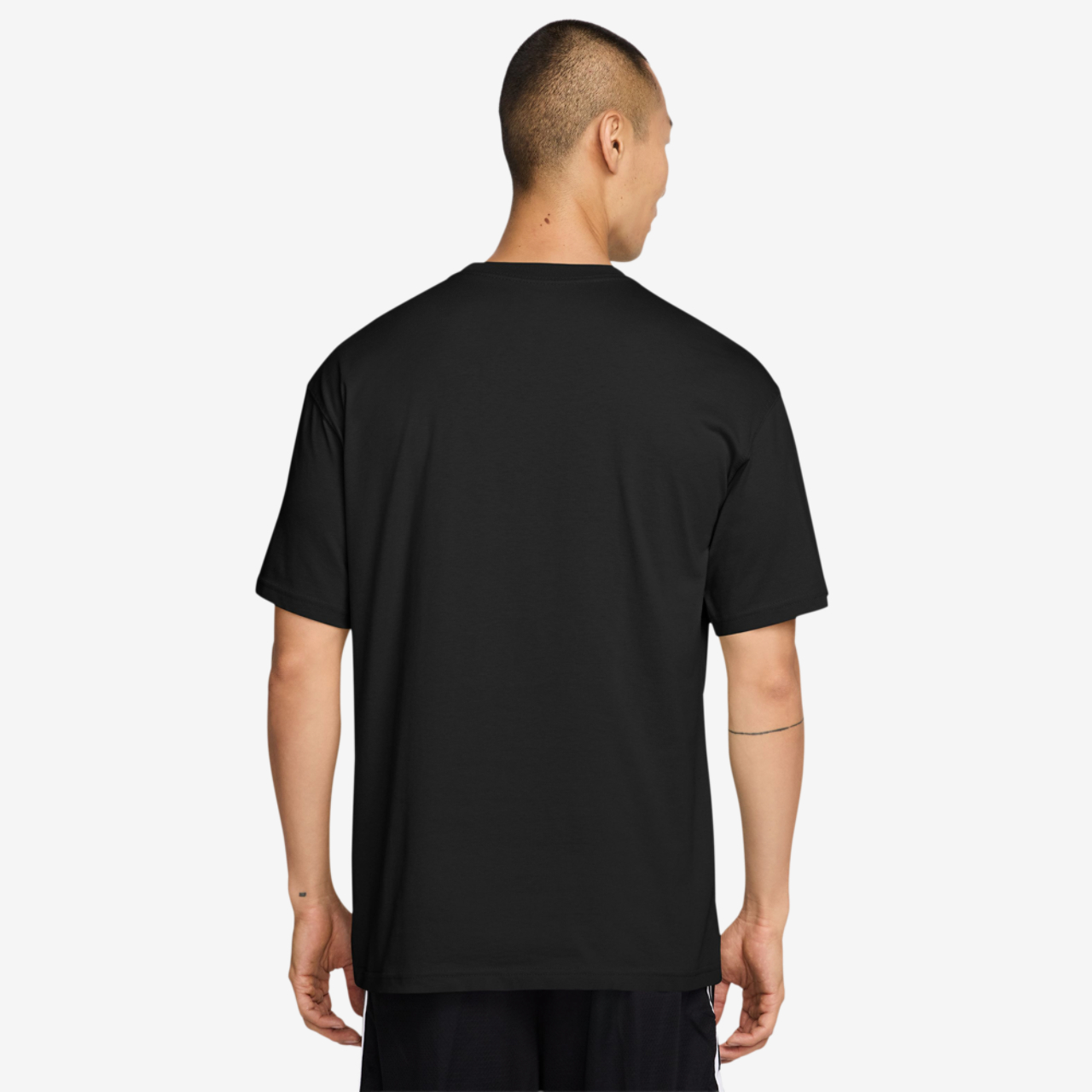 Nike VW M90 Signature Loose T-Shirt Image 2 of 3. Tap to open photo gallery.