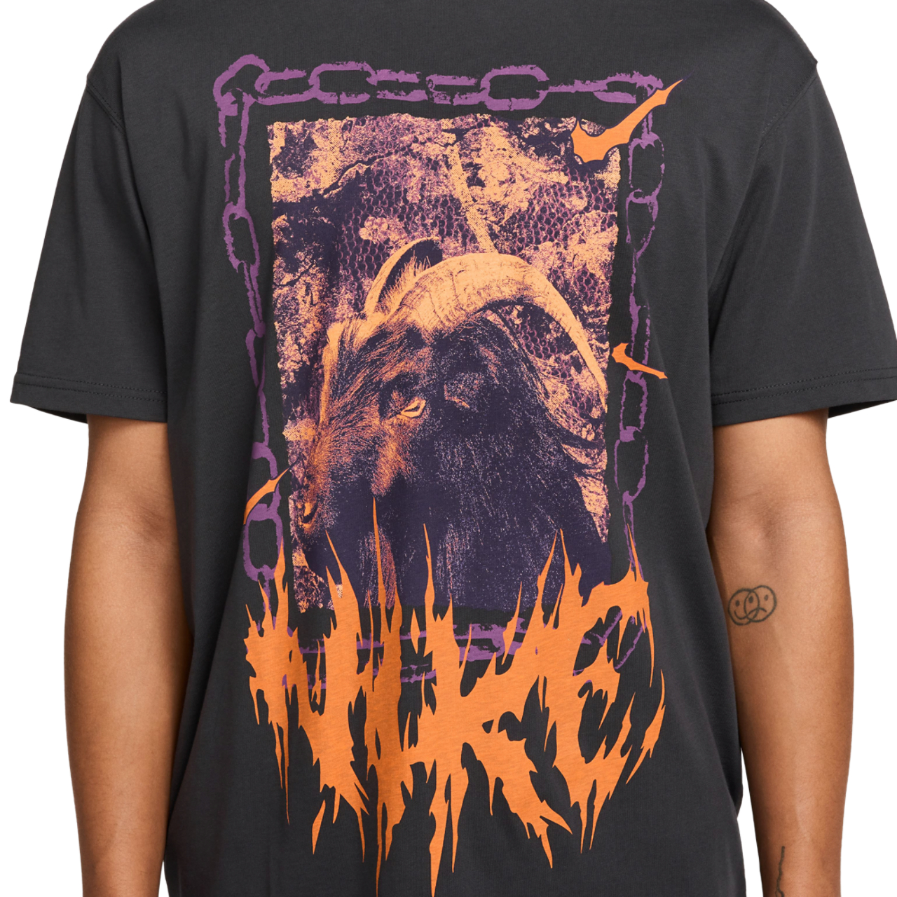 Nike M90 OC Loose T-Shirt Image 3 of 3. Tap to open photo gallery.