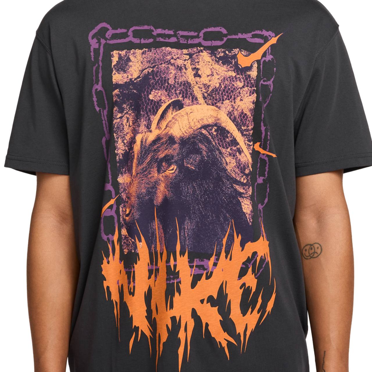 Nike M90 OC Loose T-Shirt Image 3 of 3. Tap to open photo gallery.
