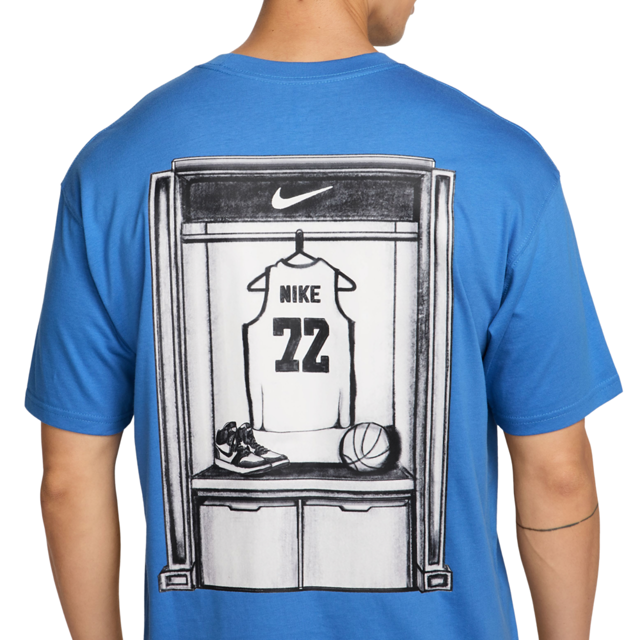 Nike OC LSE Locker T-Shirt Image 3 of 3. Tap to open photo gallery.