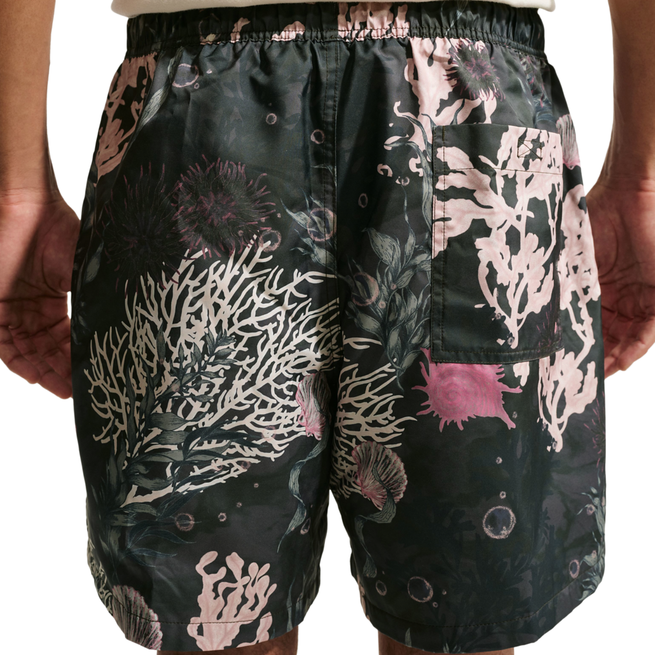 Nike Club Spring B Flow Short Image 2 of 2. Tap to open photo gallery.