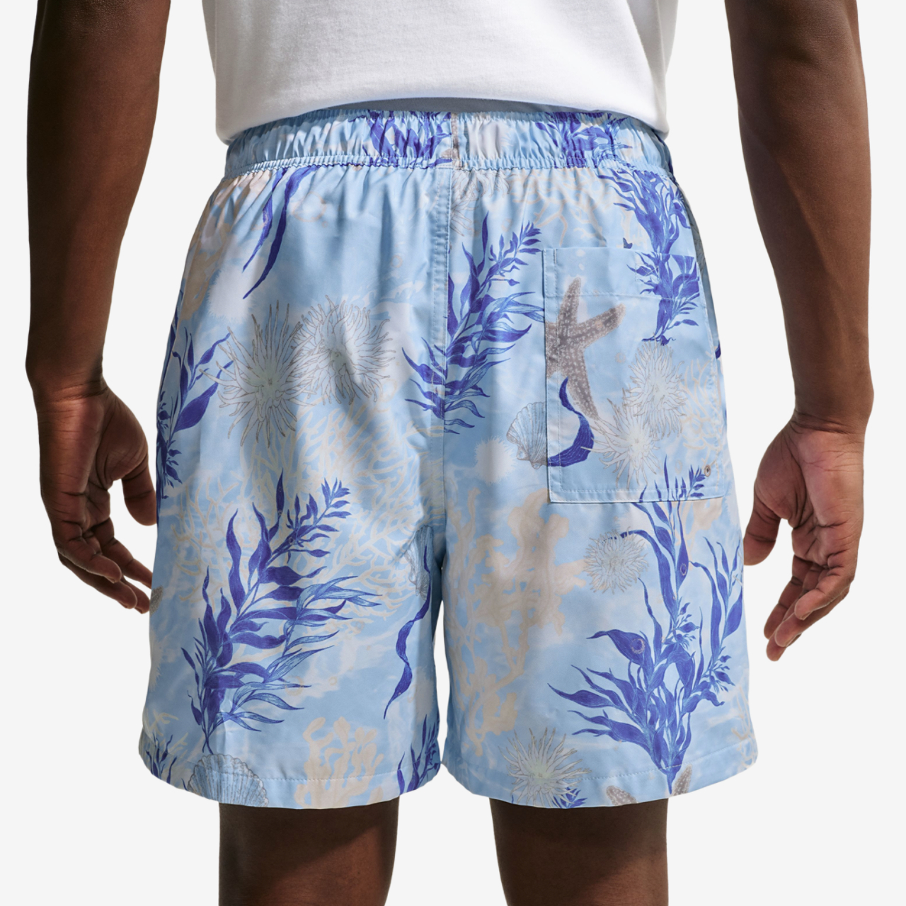 Nike Club Spring B Flow Short Image 2 of 2. Tap to open photo gallery.