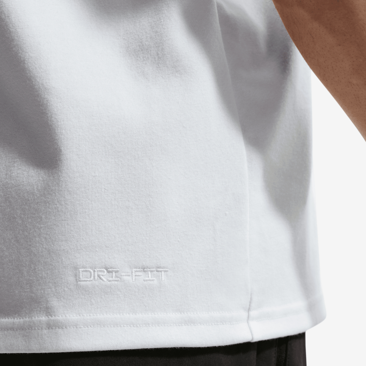 Nike Kobe Dri-FIT M90 81 T-Shirt Image 6 of 8. Tap to open photo gallery.