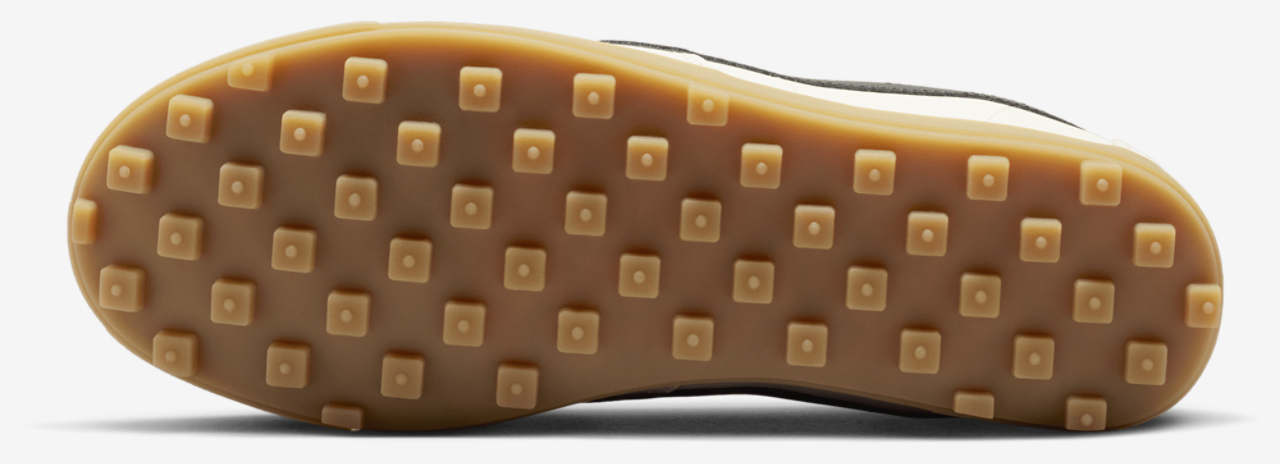 Nike Astrograbber LTHR Image 5 of 5. Tap to open photo gallery.