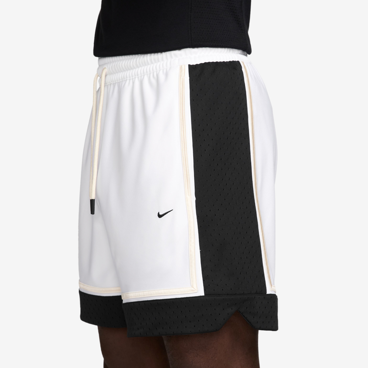 Nike Dri-FIT SI GM Pro 6IN Shorts Image 3 of 4. Tap to open photo gallery.