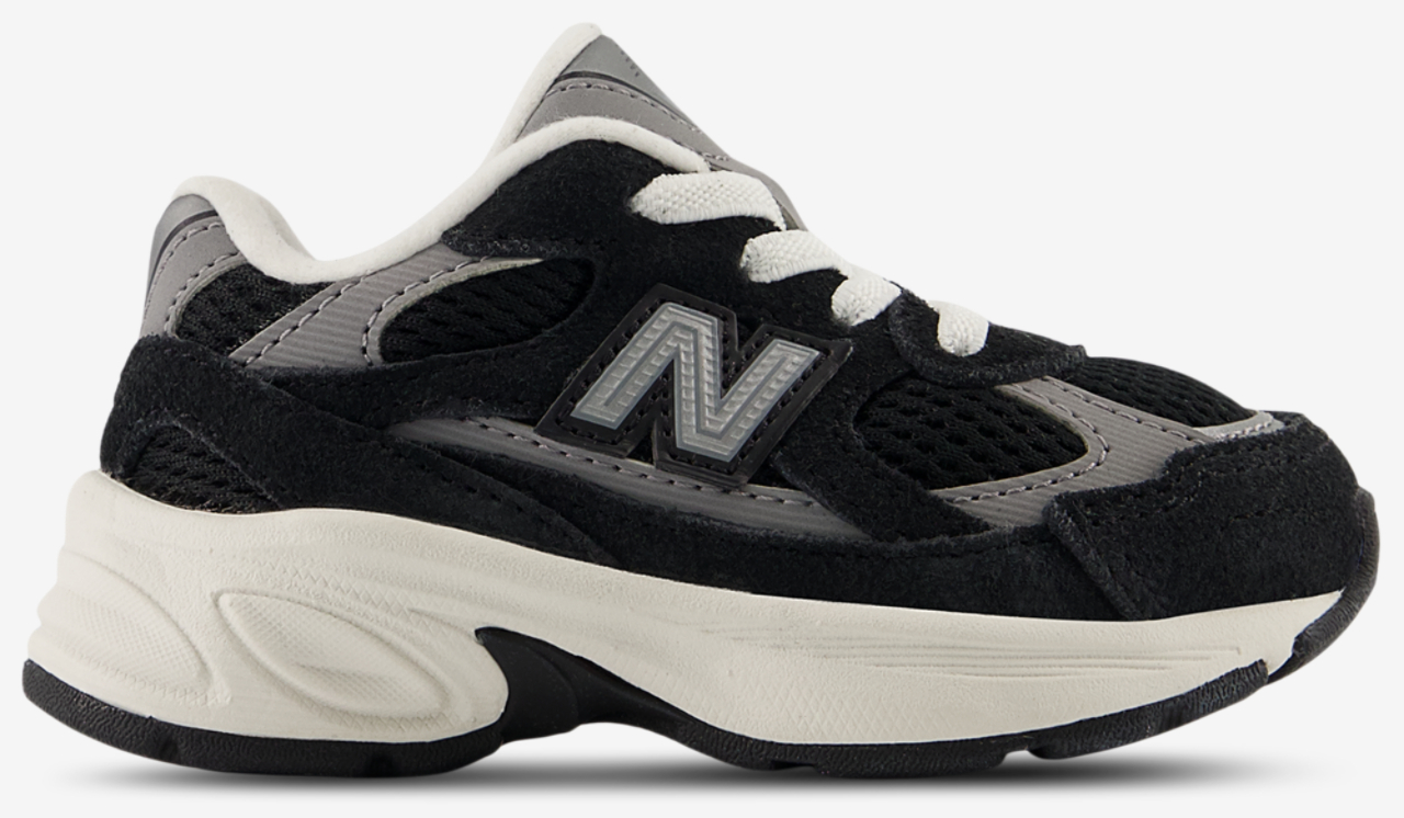 New Balance 2010 Image 1 of 6. Tap to open photo gallery.