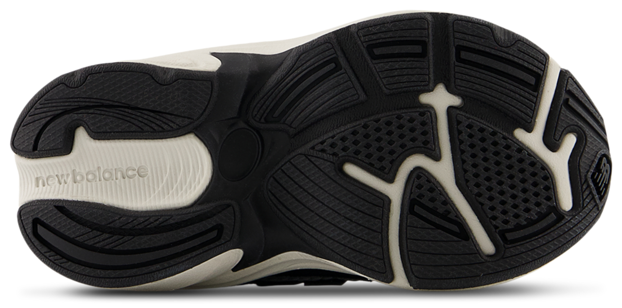 New Balance 2010 Image 4 of 6. Tap to open photo gallery.