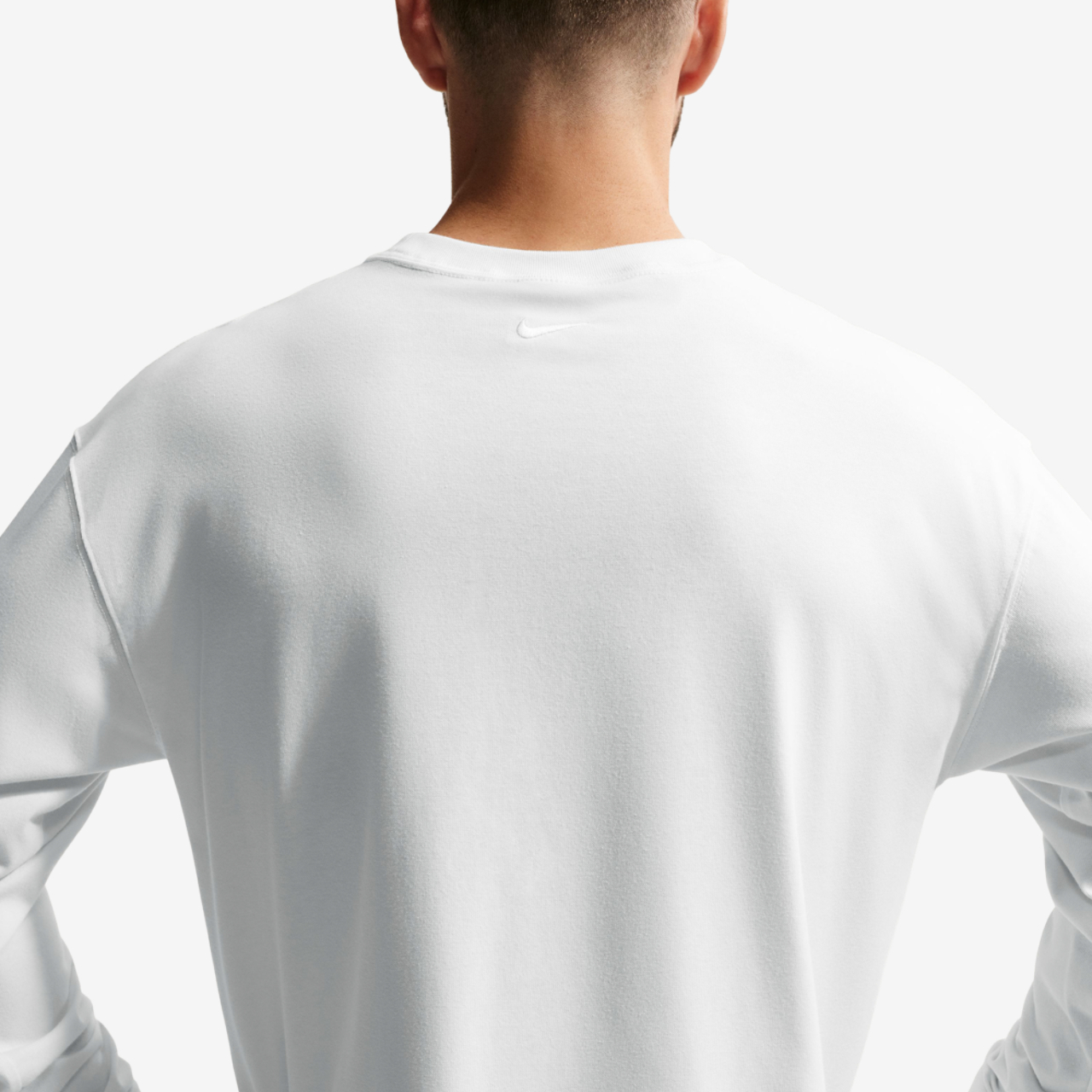 Nike Kobe Dri-FIT M90 Long Sleeve T-Shirt Image 2 of 4. Tap to open photo gallery.