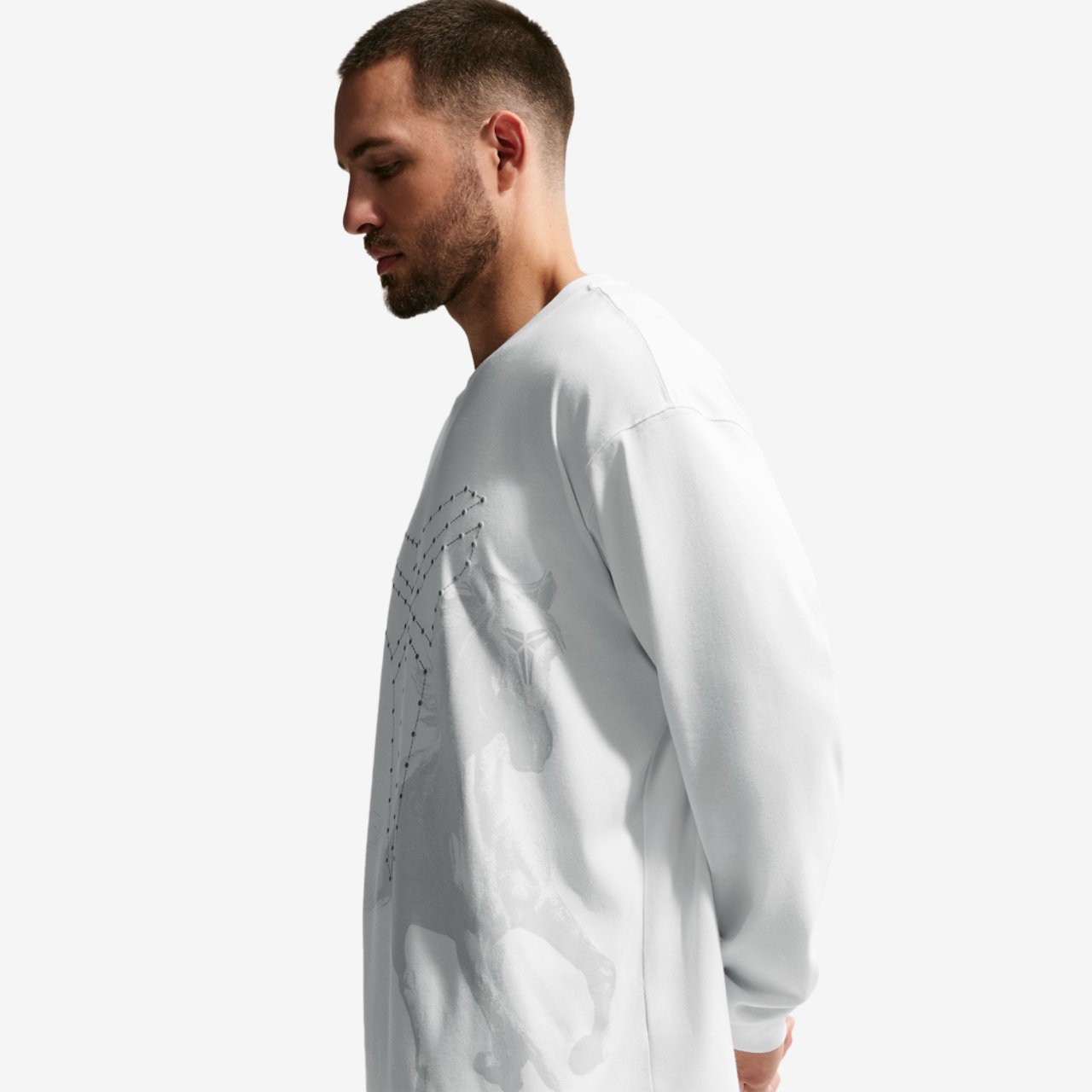 Nike Kobe Dri-FIT M90 Long Sleeve T-Shirt Image 3 of 4. Tap to open photo gallery.