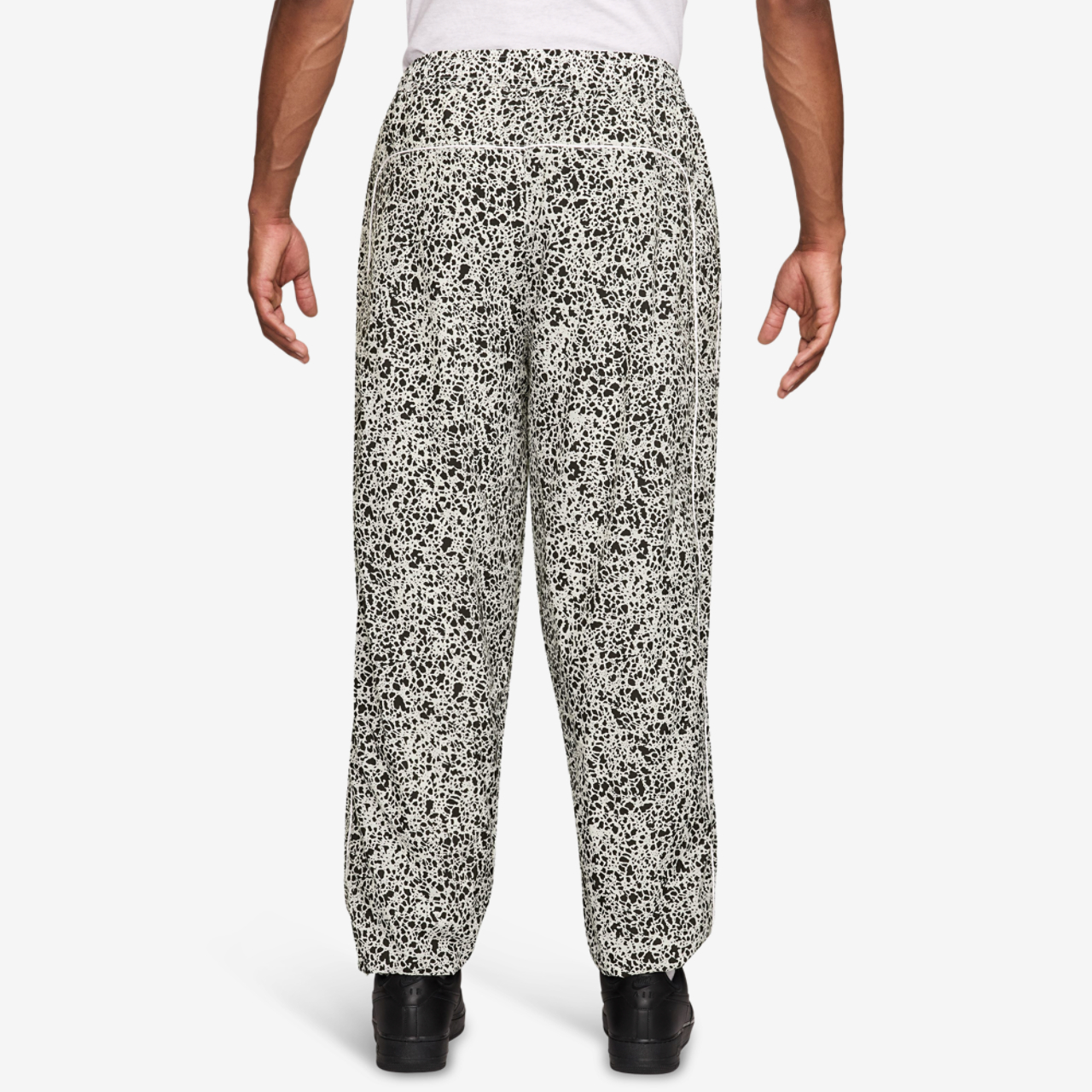 Nike Air Woven AOP TL Pants Image 2 of 3. Tap to open photo gallery.