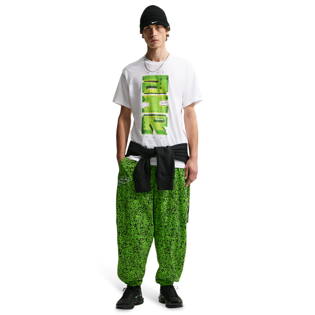 Nike Air Woven AOP TL Pants Image 4 of 5. Tap to open photo gallery.