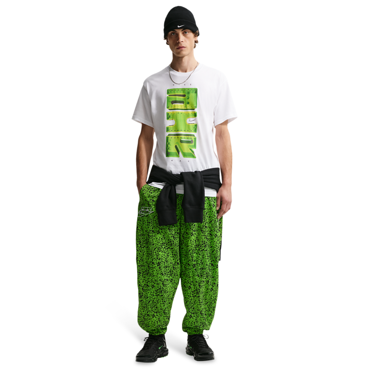 Nike Air Woven AOP TL Pants Image 4 of 5. Tap to open photo gallery.