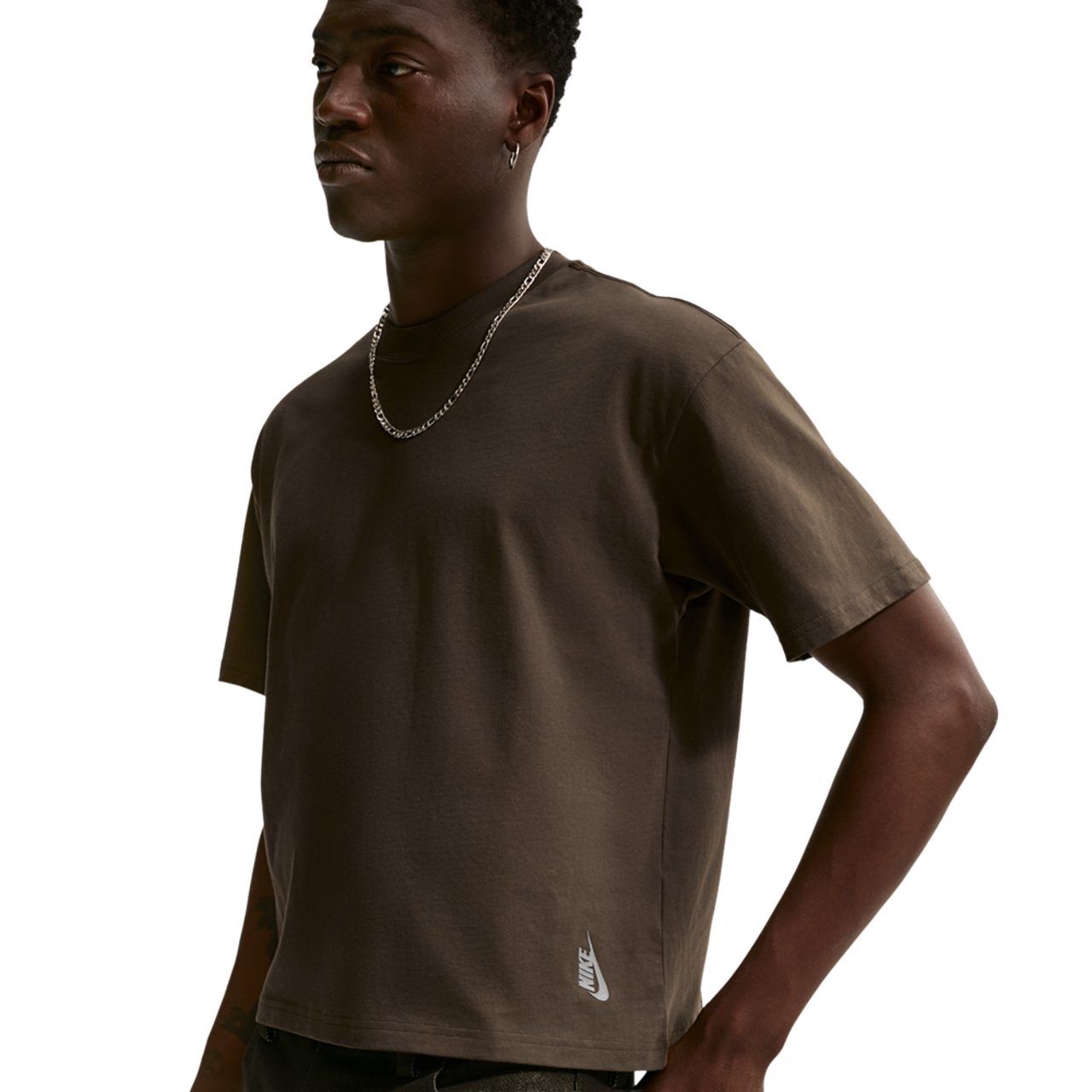 Nike NSW Boxy Essntial Loose Tee Image 1 of 5. Tap to open photo gallery.