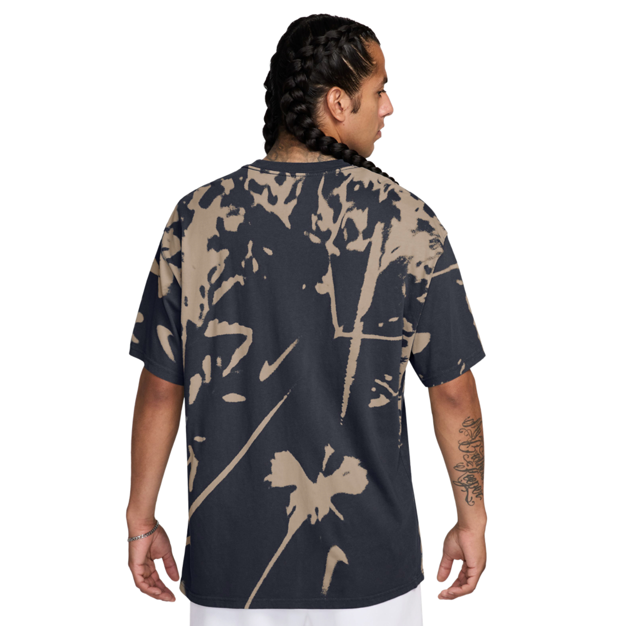 Nike NSW Floral Loose edition T-Shirt Image 2 of 3. Tap to open photo gallery.