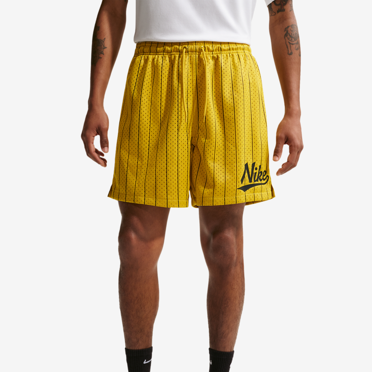 Nike Club BB AMSP Flow Short Image 1 of 4. Tap to open photo gallery.