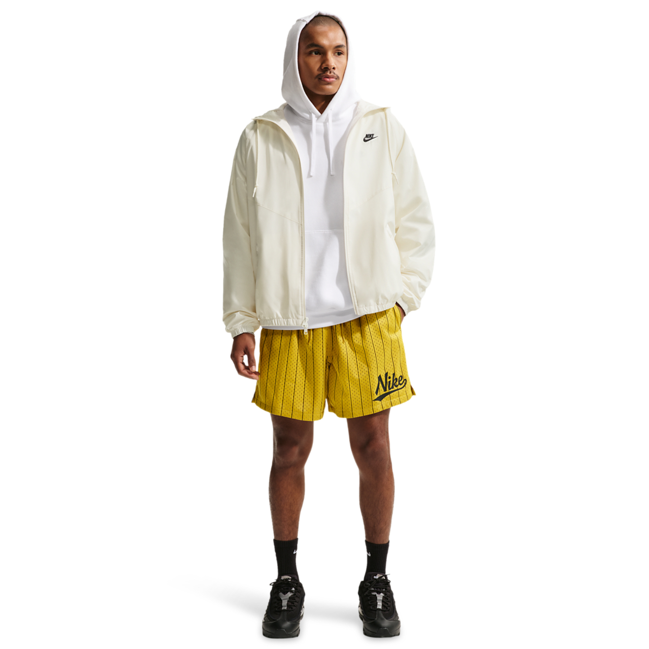 Nike Club BB AMSP Flow Short Image 3 of 4. Tap to open photo gallery.