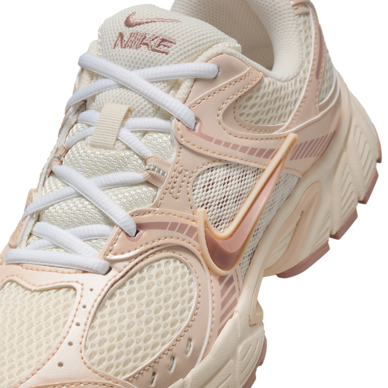 Nike V5 RNR Image 7 of 8. Tap to open photo gallery.