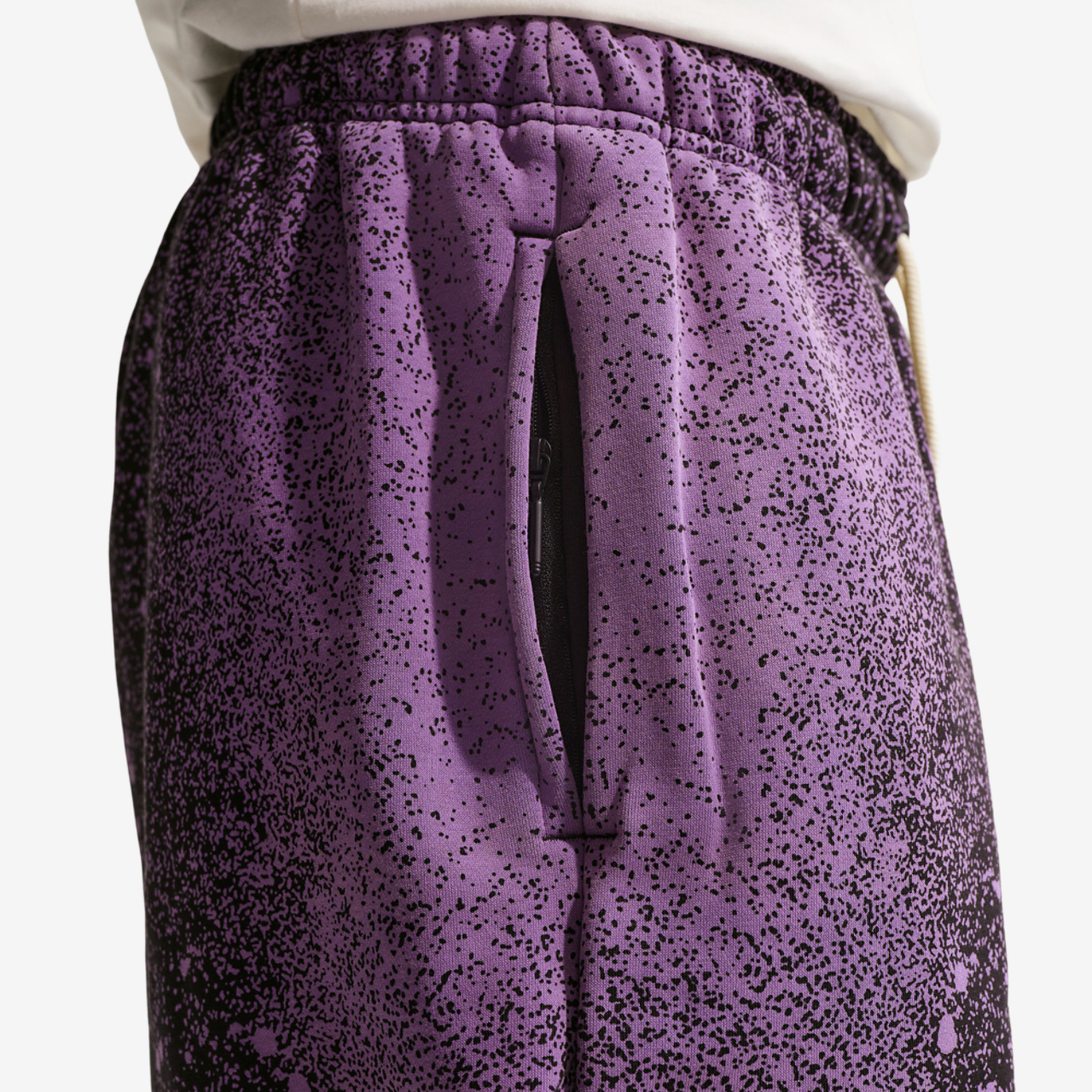 Nike Hours TF Standard Issue Fleece 5" Shorts Image 3 of 3. Tap to open photo gallery.