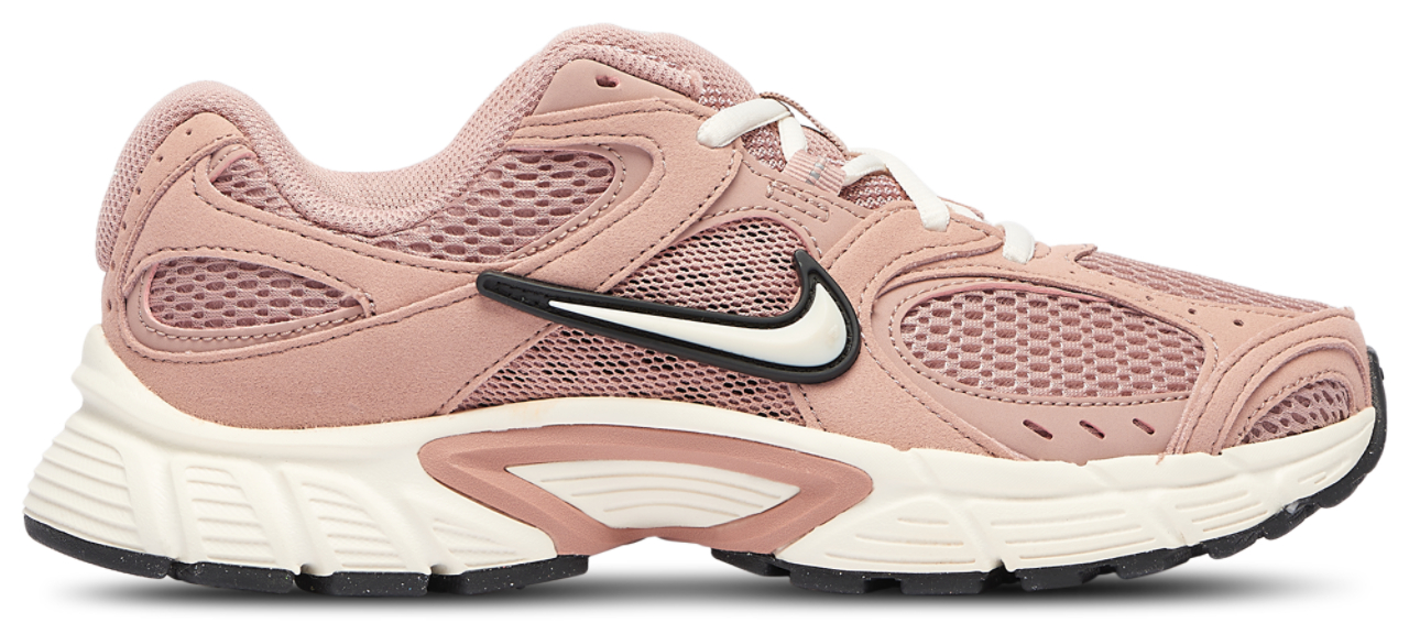 Nike V5 RNR Image 1 of 5. Tap to open photo gallery.