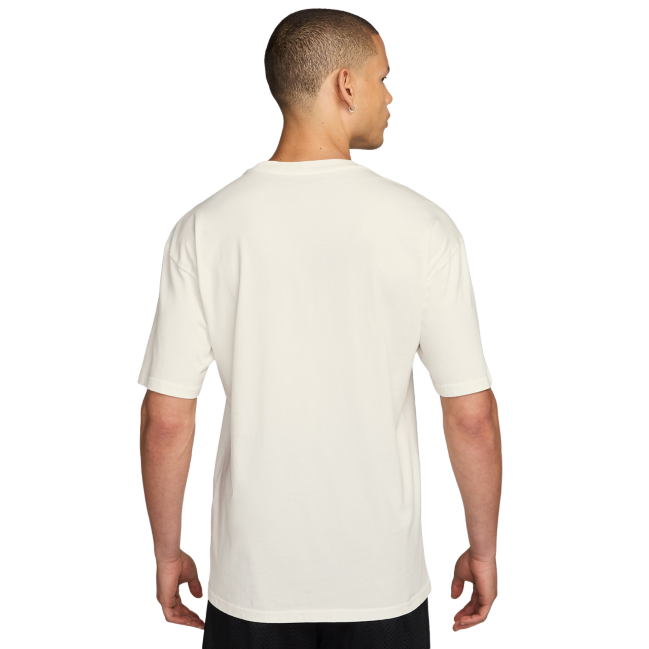 Nike Loose OC EE-X Heart T-Shirt Image 2 of 3. Tap to open photo gallery.