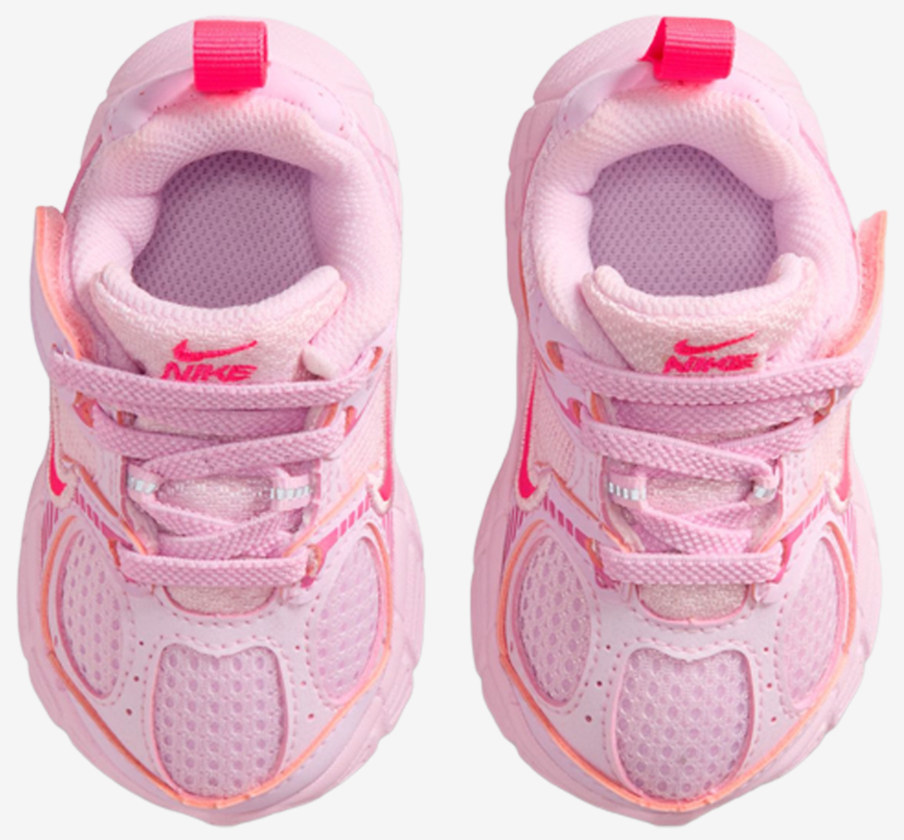 Nike V5 Runner Image 4 of 5. Tap to open photo gallery.