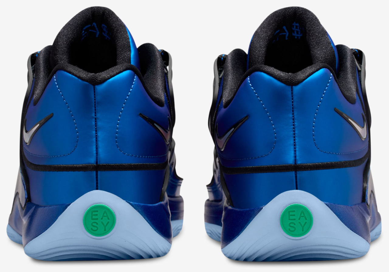 Nike KD 18 Image 4 of 6. Tap to open photo gallery.
