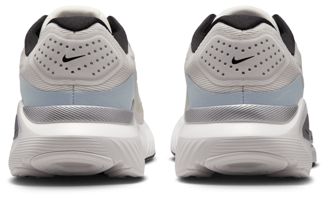 Nike Structure 26 Image 3 of 5. Tap to open photo gallery.
