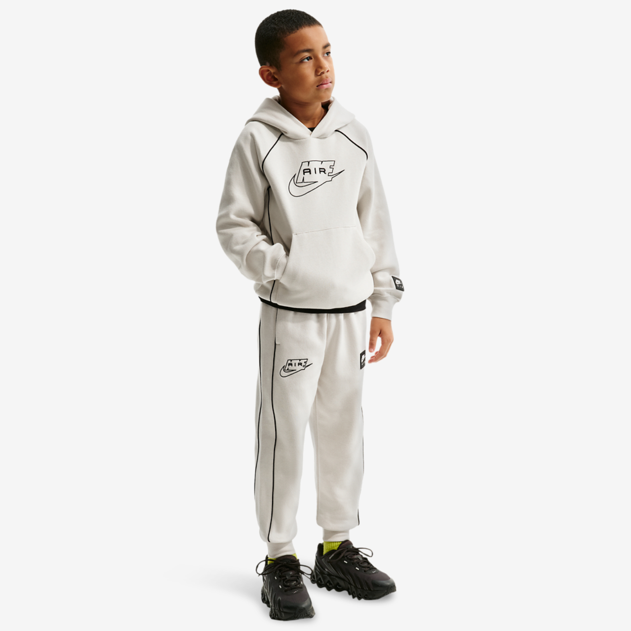 Nike Air Fleece Jogger Image 3 of 4. Tap to open photo gallery.