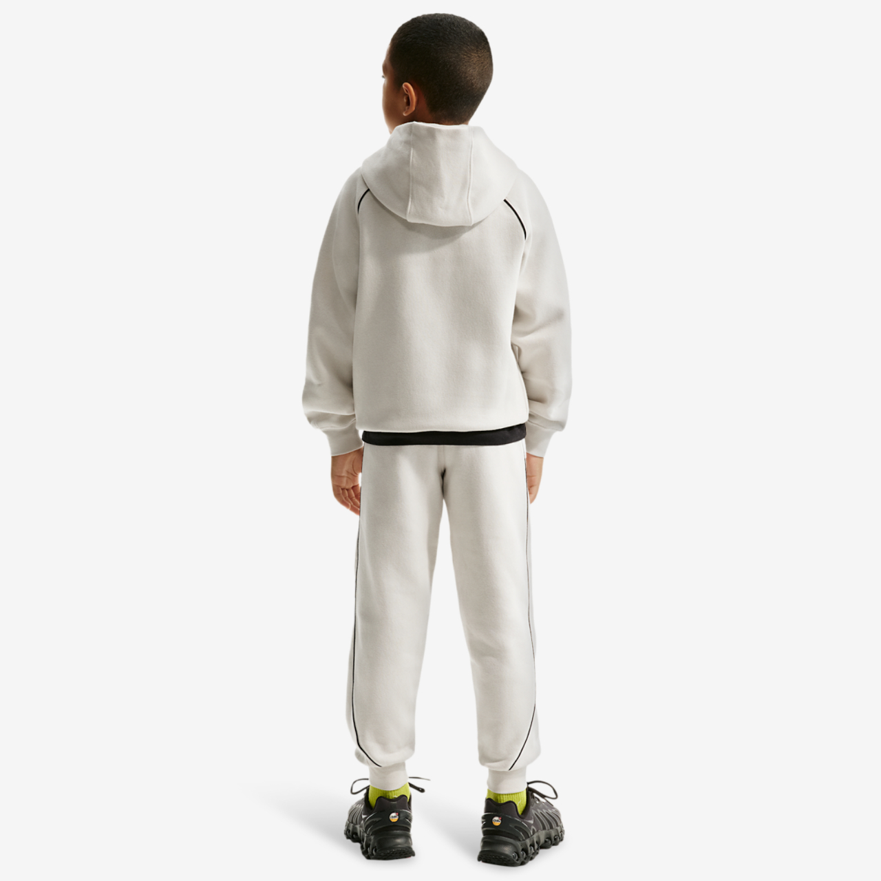 Nike Air Fleece Jogger Image 4 of 4. Tap to open photo gallery.
