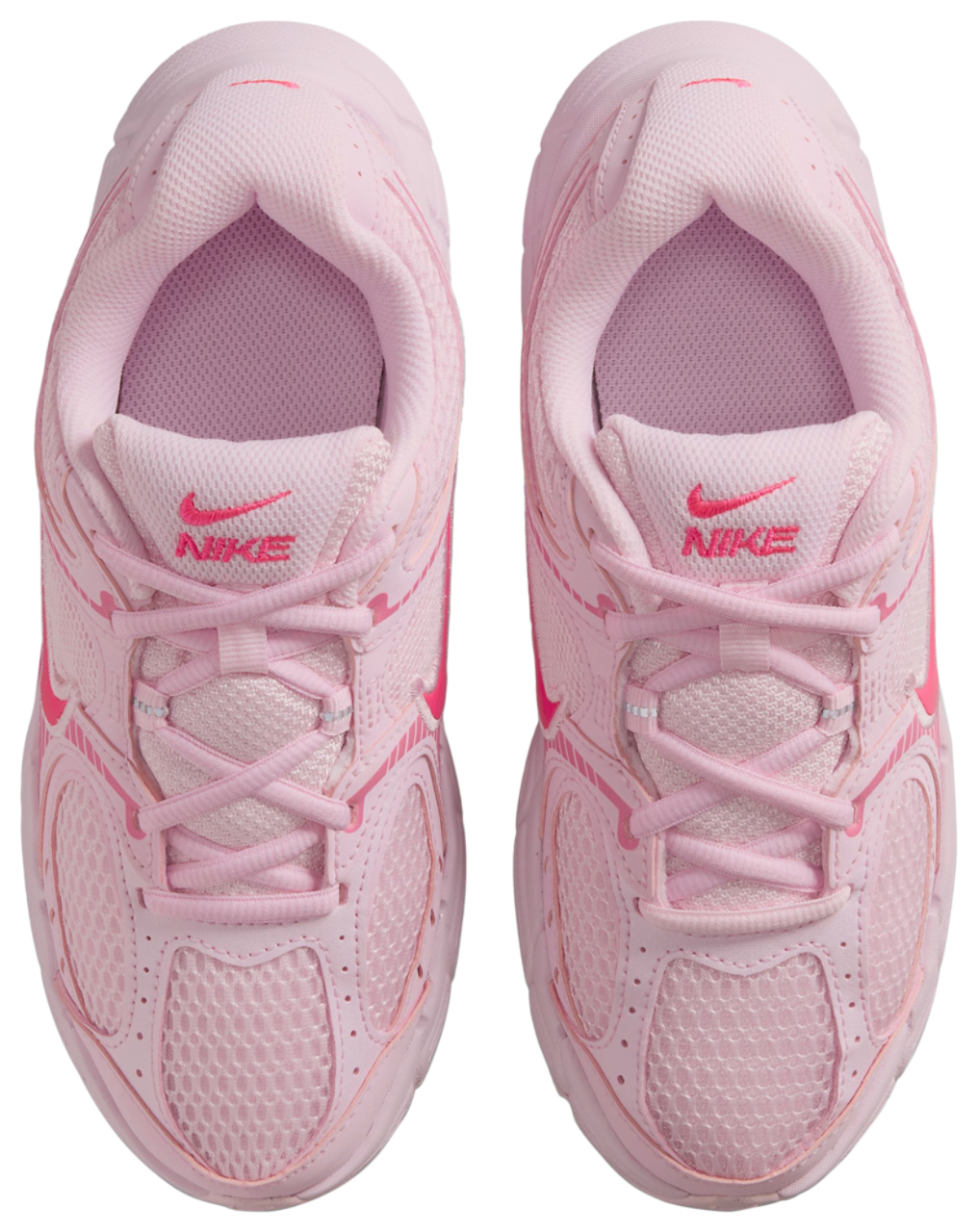 Nike V5 RNR Image 4 of 6. Tap to open photo gallery.