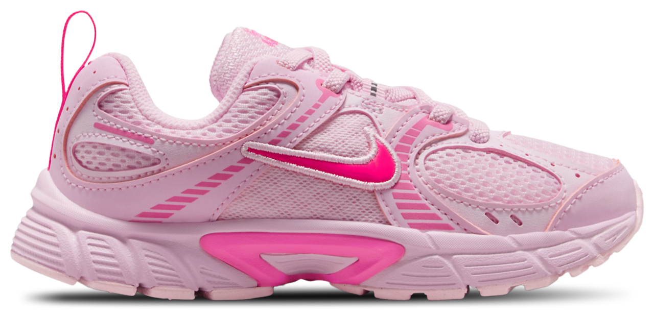 Nike V5 RNR Image 1 of 5. Tap to open photo gallery.