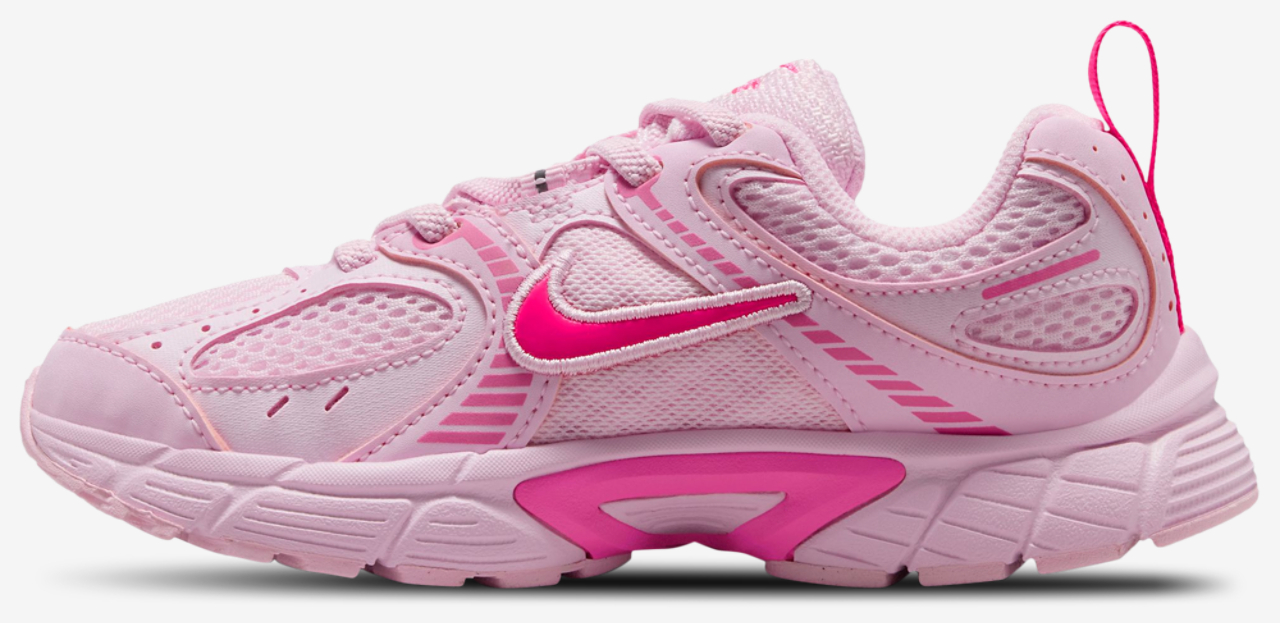 Nike V5 RNR Image 2 of 5. Tap to open photo gallery.